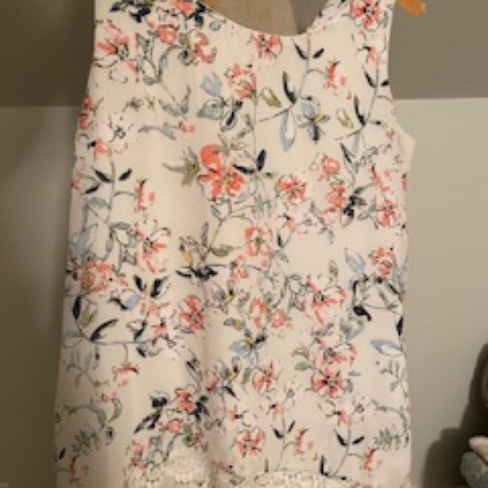 Sleeveless Blouse